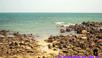 Bãi biển Hoành Sơn - Biển Đông Việt Nam
