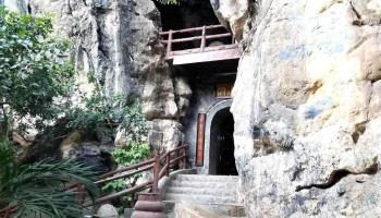 Bãi xe khu du lịch Thạch Động - Kiên Giang