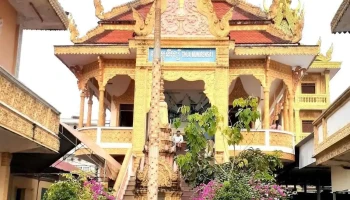 Chùa Khmer Cần Thơ ( វត្ត មុនីរង្សី) - 36 Đ. Hoà Bình