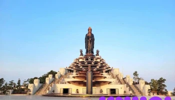Cột mốc Núi Bà Đen 986m - Tây Ninh