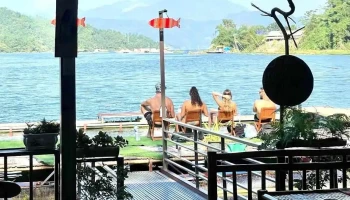 Mai Châu floating house - Hòa Bình