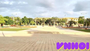 Quảng trường huyện Quảng Ninh - Tt. Quán Hàu