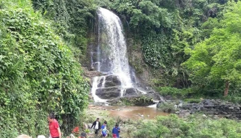 Thác Cao Muôn, xã Ba Vinh - Tt. Ba Tơ
