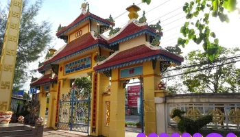 Thánh thất thành phố Tây Ninh - Ba Mươi Tháng Tư