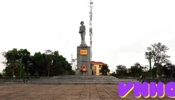 Tượng Đài Hà Quang Vóc - Vĩ Đại - Tt. Đầm Hà