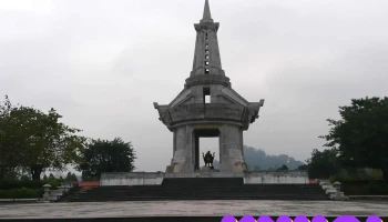 Đài Tưởng Niệm Liệt Sĩ Phú Thọ - Đ. Nguyễn Tất Thành
