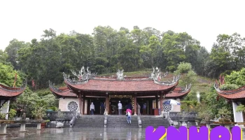 Đền Quốc Tổ Lạc Long Quân - Chu Hoá