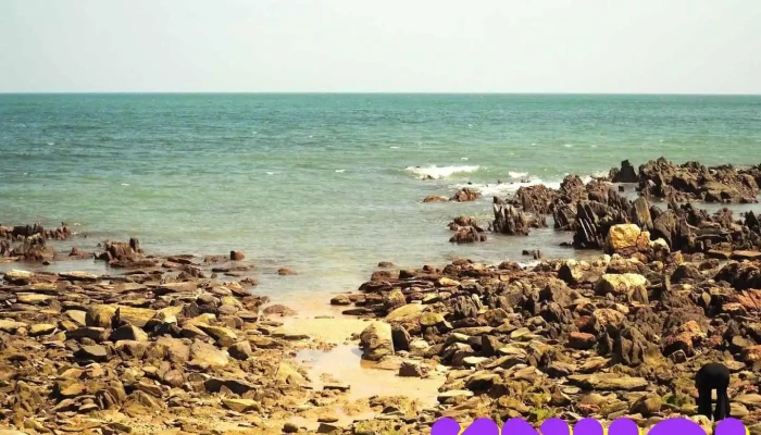 Bãi biển Hoành Sơn - Biển Đông Việt Nam