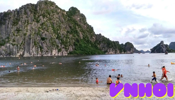 Bãi Tắm Quảng Hồng - Cẩm Phả