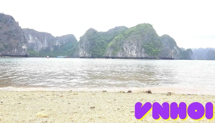Bãi tắm Vạn Bội - Hải Phòng