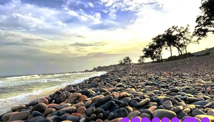 Bãi Đá 7 Màu - Bình Thuận