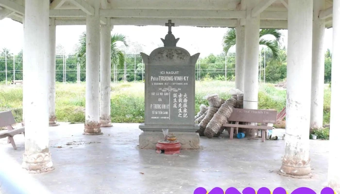 Bia Truong Vinh Ky Tat Ca - Bến Tre