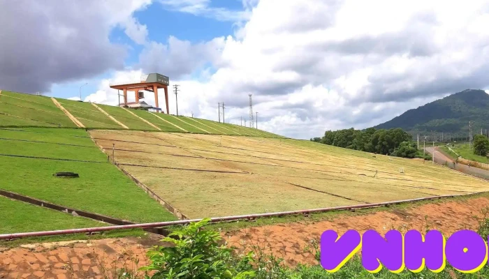 Bo Ho Thuy Dien Thac Mo Nui - Bình Phước