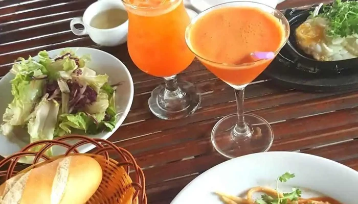 Cafe Quan Gio Va Nuoc Thuc Pham Va Do Uong - Bình Dương