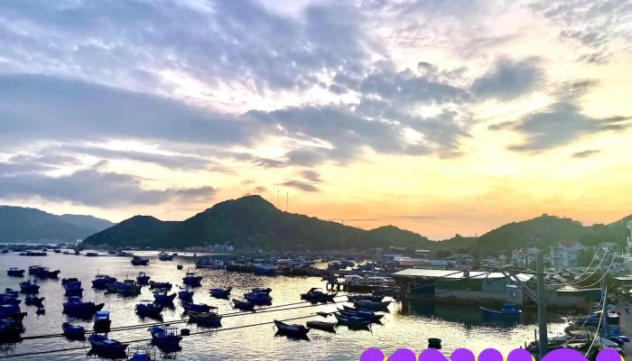 Cang Ba Ngoi Cam Ranh Tat Ca - Khánh Hòa