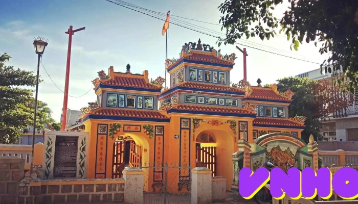 Cay Da Lang Nai Village Banyan Tree Tat Ca - Ninh Thuận