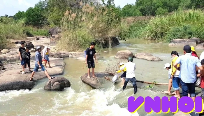 Cay Si Thac Reo Video - Bình Thuận