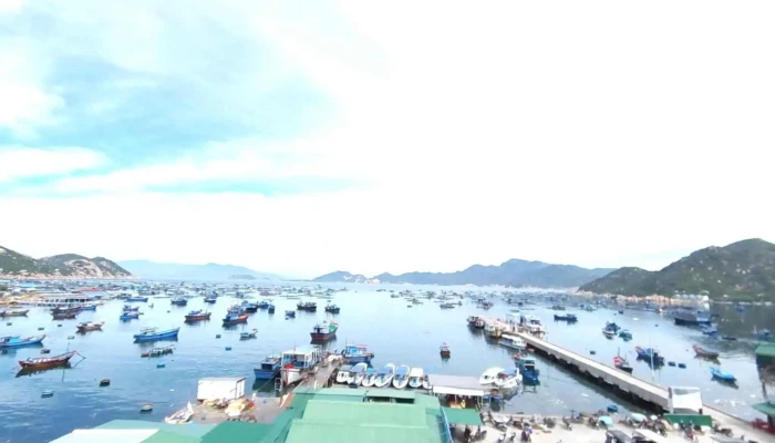 Cho Binh Ba Che Do Xem Pho Va 360deg - Khánh Hòa