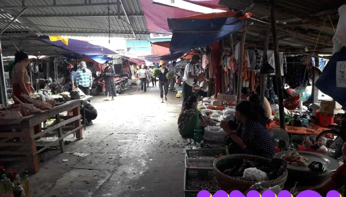Cho Cuoi Khong Gian Ben Trong - Nghệ An