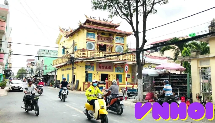 Cho Moi Thanh Pho Go Cong Video - Tiền Giang