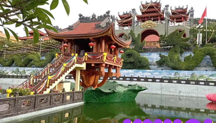 Chùa Ba Vàng - Quang Trung