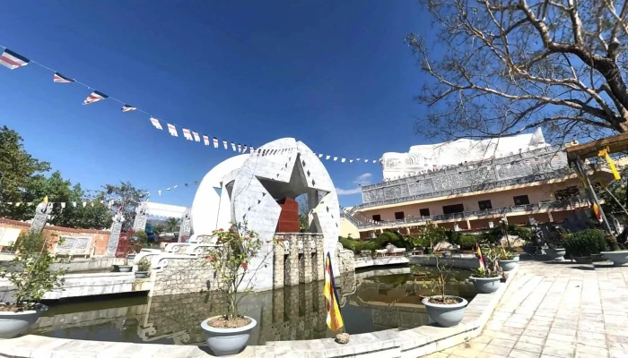 Chua Linh Son Che Do Xem Pho Va 360deg - Điện Biên