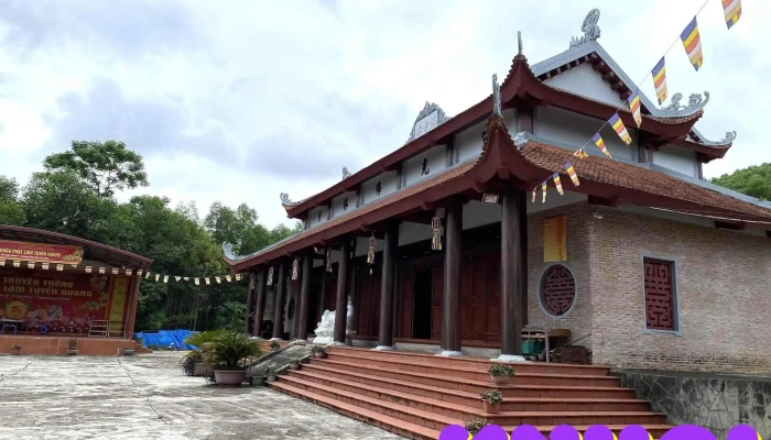 Chua Phat Lam Tat Ca - Tuyên Quang