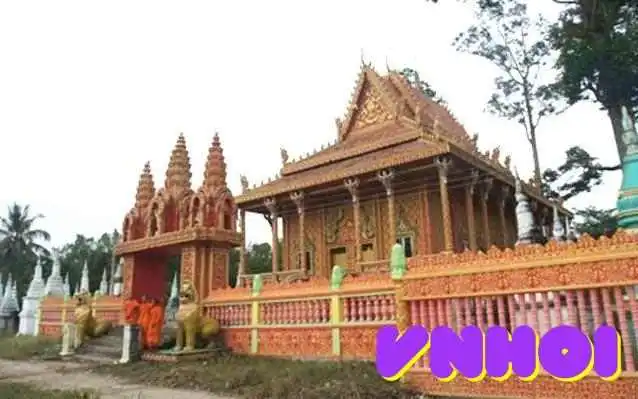 Chùa phật giáo Nam Tông Khmer - Kiên Giang
