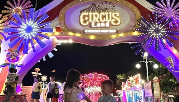 Circus Land -  Moi Nhat - Bình Thuận