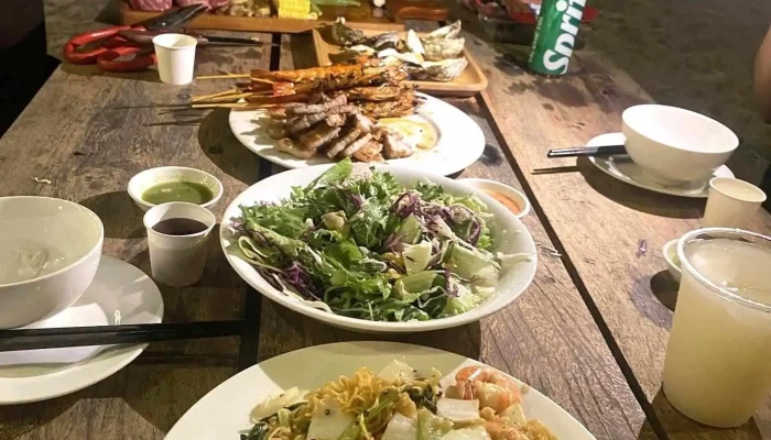 Coco -  Cao Glamping Thuc Pham Va Do Uong - Bình Thuận