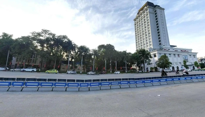 Cong Vien Chi Lang   Tp Lang Son Che Do Xem Pho Va 360deg - Lạng Sơn