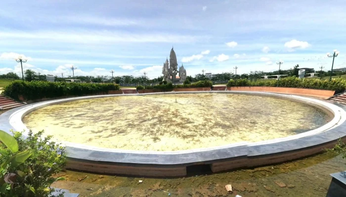 Cong Vien Chien Thang Che Do Xem Pho Va 360deg - Hậu Giang