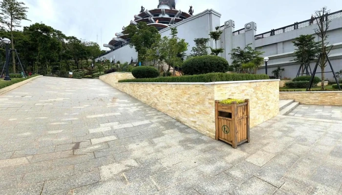 Cot Moc Nui Ba Den 986m Che Do Xem Pho Va 360deg - Tây Ninh