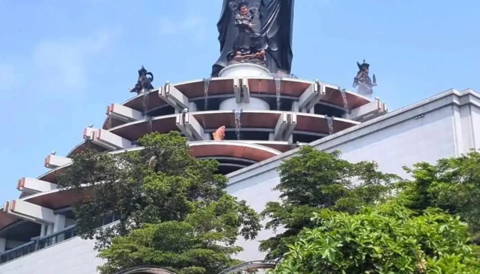 Cot Moc Nui Ba Den 986m Video - Tây Ninh
