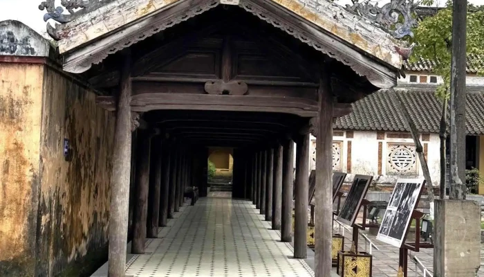 Cua Hien Nhon Dien Trinh Minh - Thành Phố Huế