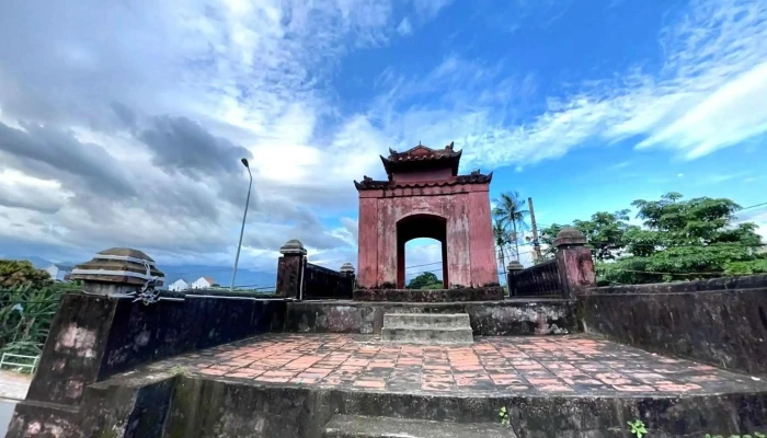Cua Tay   Thanh Co Dien Khanh Che Do Xem Pho Va 360deg - Khánh Hòa