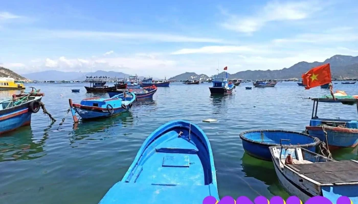 Cảng tàu Bình Ba - Khánh Hòa