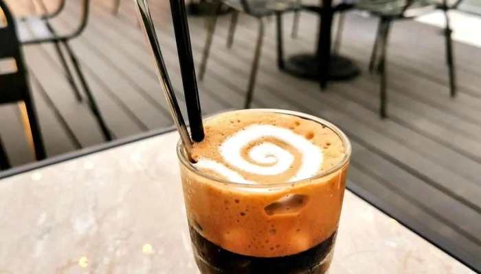 Dai Viet Bookstore Coffee Ca Phe Da - Tiền Giang