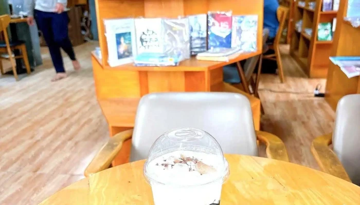 Dai Viet Bookstore Coffee Ca Phe - Tiền Giang