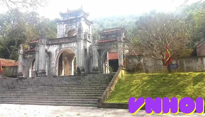 Den Ba Trieu Video - Thanh Hóa