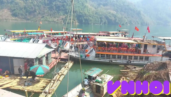 Den Chua Hang Mieng Video - Sơn La