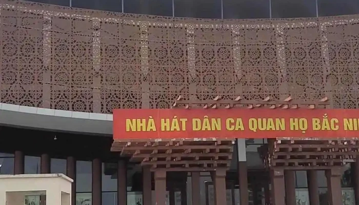 Den Cung   Gieng Ngoc Moi Nhat - Bắc Ninh