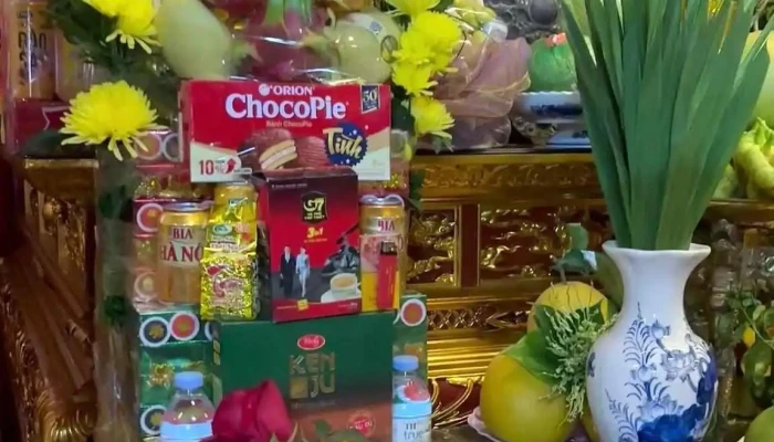 Den Ong Hoang Muoi Cua Chu So Huu - Nghệ An