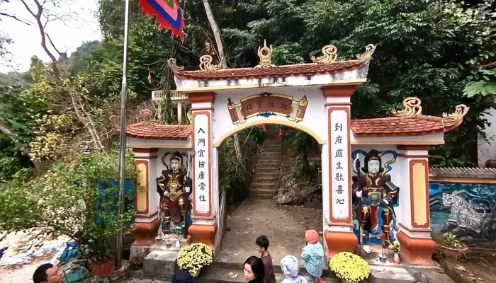 Den Pac Vang Che Do Xem Pho Va 360deg - Tuyên Quang
