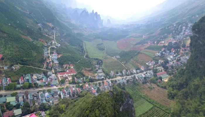 Den Thuong Bong Lai Che Do Xem Pho Va 360deg - Hòa Bình
