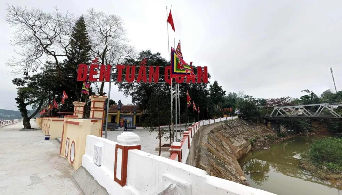Den Tuan Quan Che Do Xem Pho Va 360deg - Yên Bái
