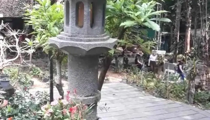 Den Tuong Niem Di Tich Trung Uong Cuc Mien Nam Video - Đồng Nai