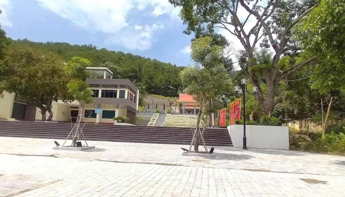 Dia Diem Lich Su Va Tham Canh Rung Thong Tat Ca - Thanh Hóa