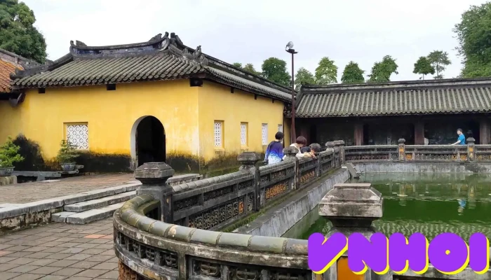 Dien Phung Tien Video - Thành Phố Huế