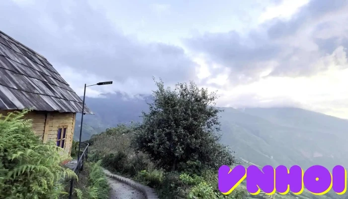 Dinh Gio   Diem Ngam May Ta Xua Video - Sơn La